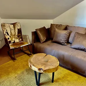 https://apartmn-bl-labe.spindleruvmlyn-hotels.com